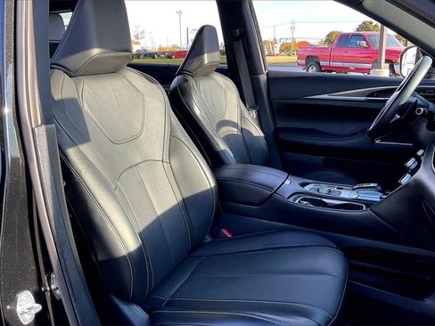 Used 2025 INFINITI QX60 Luxe w/ Black Edition image 34
