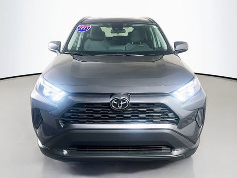 Used 2025 Toyota RAV4 XLE w/ Convenience Package FWD image 3