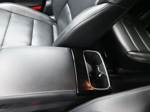 Used 2024 Kia Telluride S image 14