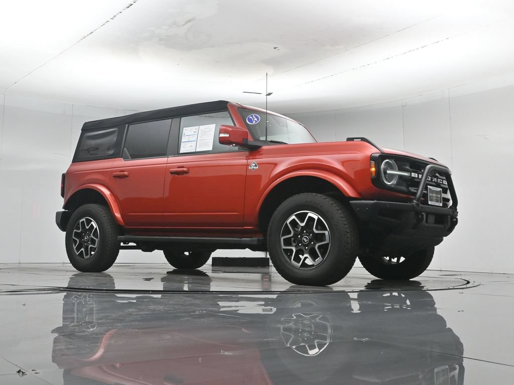 Certified 2024 Ford Bronco Outer Banks AWD/4WD image 4