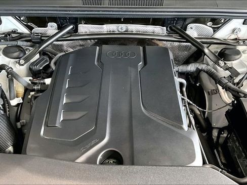 Used 2025 Audi Q5 Premium w/ Convenience Package AWD/4WD image 30