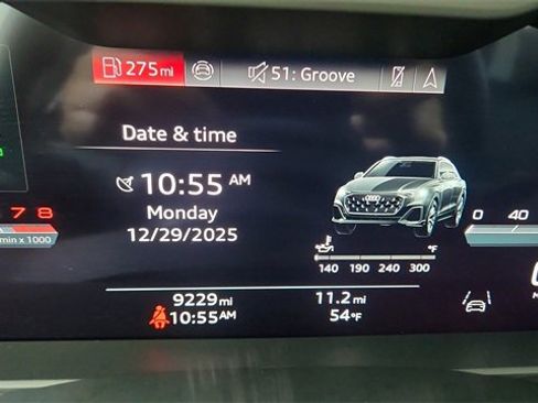 Used 2025 Audi Q8 Prestige w/ Prestige Package image 38