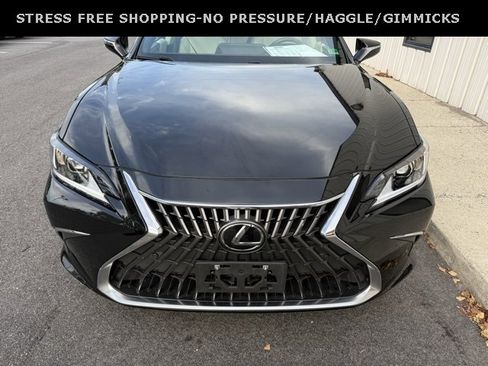 Used 2022 Lexus ES 350 w/ Premium Package image 7