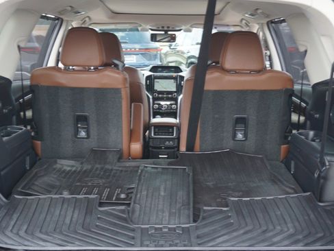 Used 2019 Subaru Ascent Touring w/ Popular Package #2A image 39