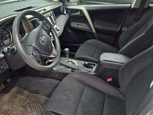 Used 2014 Toyota RAV4 XLE image 2