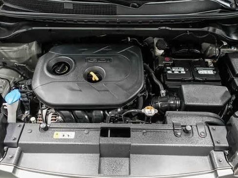 Used 2016 Kia Soul + image 26