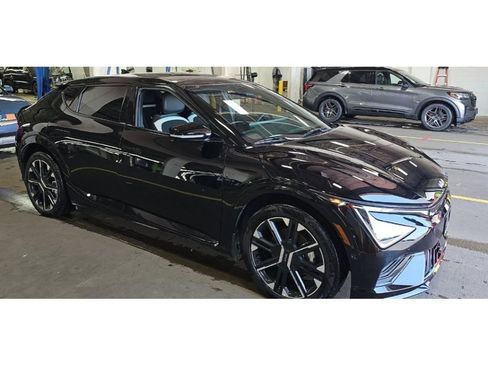 Used 2025 Kia EV6 GT-Line AWD/4WD image 2