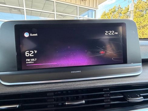 Used 2022 Kia Telluride EX w/ EX Premium Package image 11