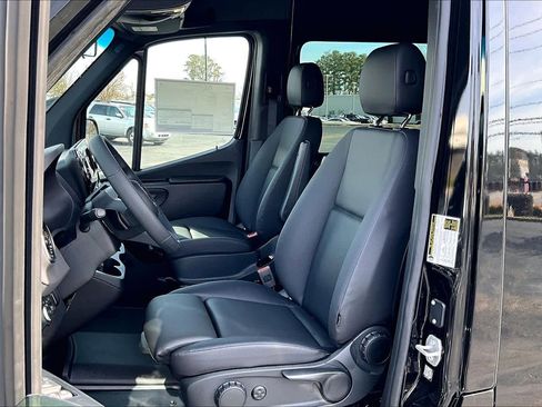 New 2026 Mercedes-Benz Sprinter 2500 image 7