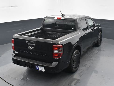 New 2025 Ford Maverick Lobo image 24