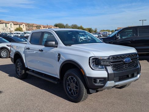 New 2025 Ford Ranger XLT w/ Equipment Group 301A High AWD/4WD image 9