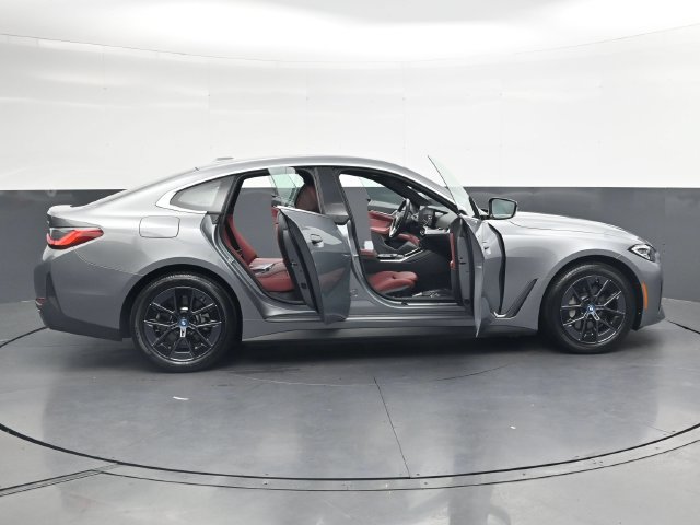 Certified 2024 BMW i4 eDrive35 w/ Premium Package RWD image 39
