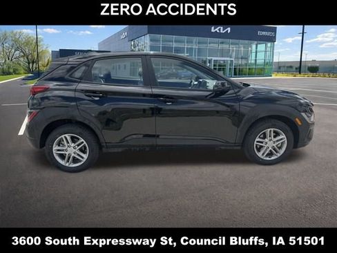 Used 2023 Hyundai Kona SE AWD/4WD image 6