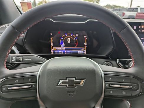 Used 2023 Chevrolet Colorado Z71 w/ Z71 Convenience Package 2 image 28