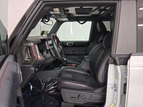 Used 2024 Ford Bronco Raptor AWD/4WD image 3