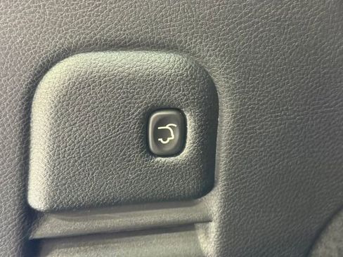 Used 2015 Jeep Grand Cherokee High Altitude RWD image 31