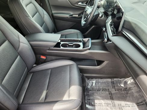 Used 2025 Chevrolet Equinox LT w/ Convenience Package II AWD/4WD image 15