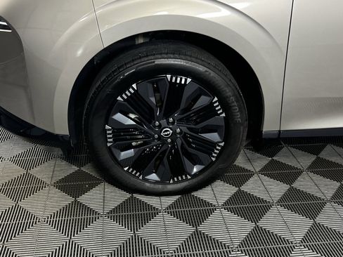 Used 2025 Nissan Murano Platinum w/ Cargo Package image 13