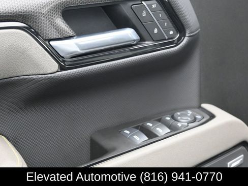 Used 2025 Chevrolet Silverado 1500 ZR2 w/ Technology Package AWD/4WD image 18