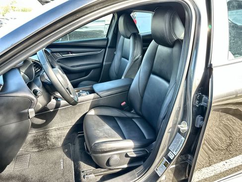 Used 2024 MAZDA MAZDA3 s FWD image 3