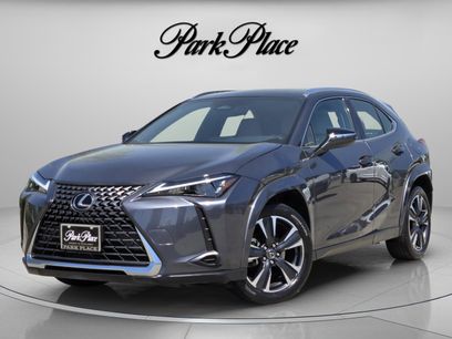 Certified 2025 Lexus UX 300h FWD w/ Accessory Package (Z1)