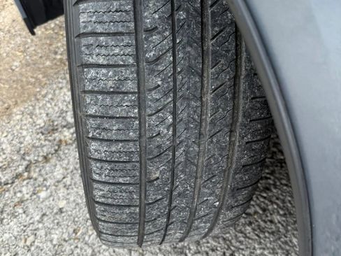 Used 2021 Toyota Corolla LE image 21