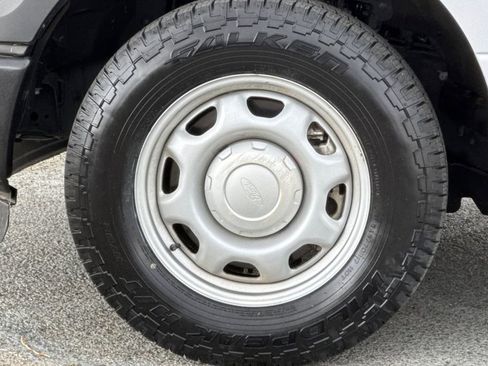 Used 2016 Ford F150 XL w/ Equipment Group 101A Mid RWD image 22