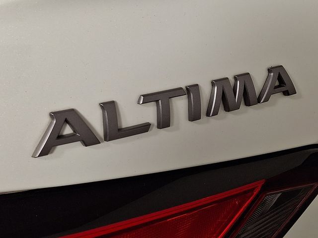 Used 2023 Nissan Altima 2.5 SR w/ SR Premium Package AWD/4WD image 30