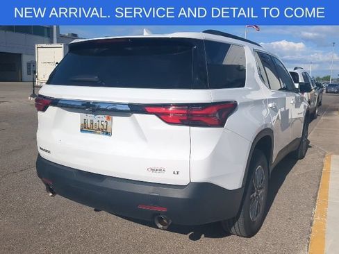 Certified 2023 Chevrolet Traverse LT FWD image 7