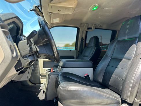 Used 2009 Ford F250 FX4 AWD/4WD image 9
