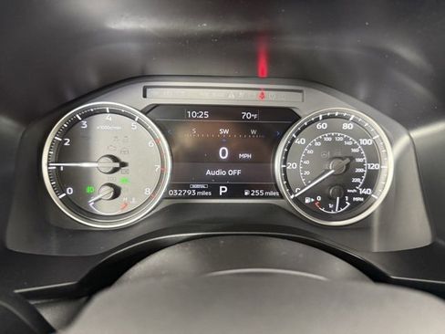 Used 2024 Mitsubishi Outlander SE image 22