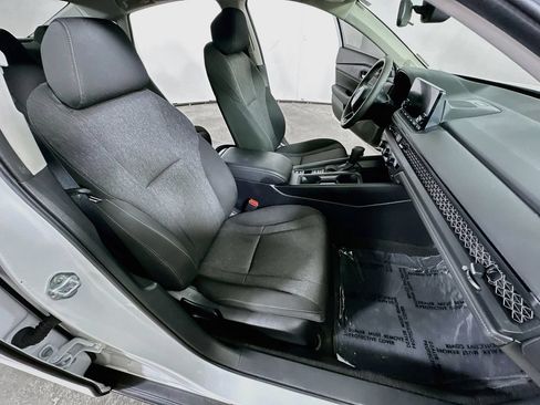 Used 2024 Honda Accord EX image 12