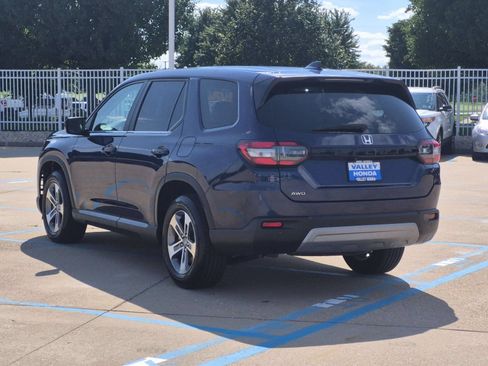Certified 2024 Honda Pilot EX-L image 9