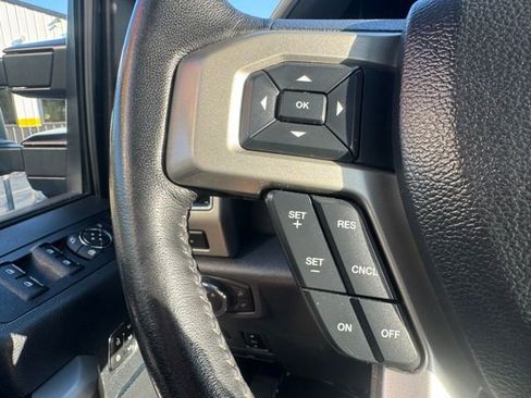 Used 2022 Ford F350 Lariat w/ Tremor Off-Road Package image 16