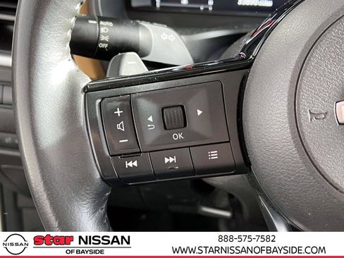 Used 2023 Nissan Rogue Platinum w/ Platinum Premium Package image 21