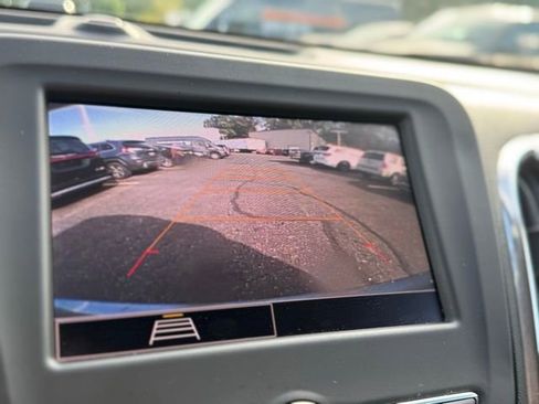 Used 2023 Chevrolet Equinox LT image 35