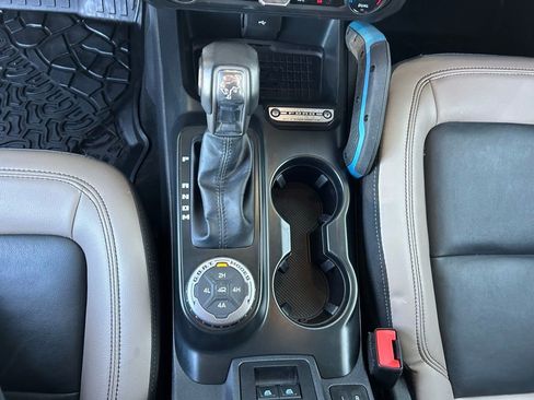 Used 2024 Ford Bronco Wildtrak AWD/4WD image 20