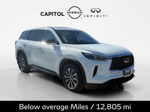 Used 2025 INFINITI QX60 Pure image 3