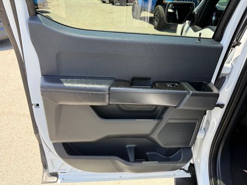 Used 2021 Ford F150 XL w/ STX Appearance Package RWD image 14