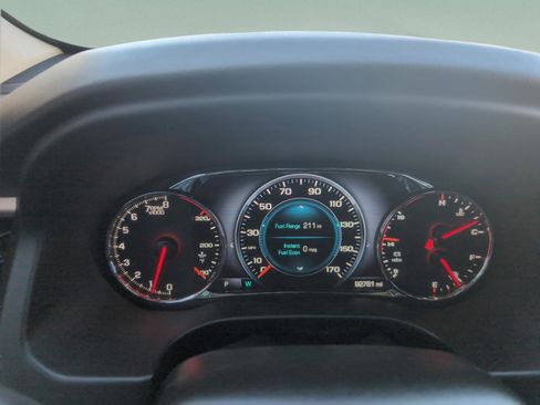 Used 2019 GMC Acadia Denali image 32