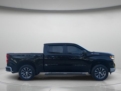 Used 2022 Chevrolet Silverado 1500 LT w/ Protection Package RWD image 39