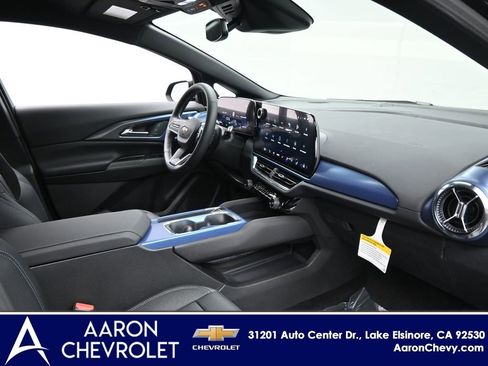 New 2026 Chevrolet Equinox EV LT image 8