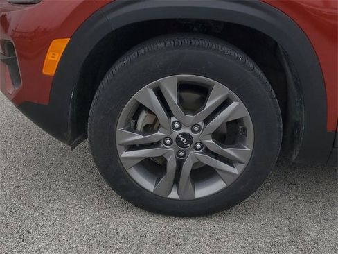 Used 2023 Kia Seltos S w/ Navigation Package image 7