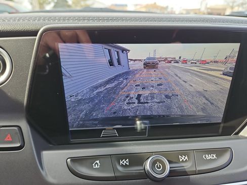 Used 2021 Chevrolet Blazer LT image 16