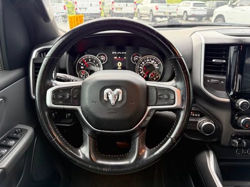 Used 2021 RAM 1500 Big Horn RWD image 9