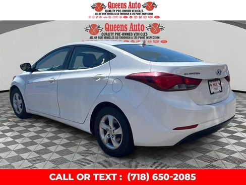 Used 2014 Hyundai Elantra SE FWD image 4