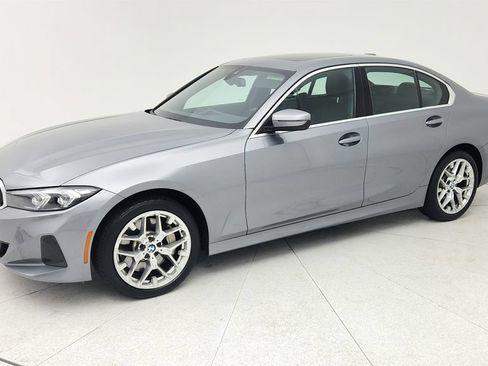Used 2026 BMW 330i xDrive Sedan AWD/4WD image 3