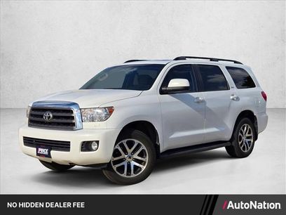 Used 2017 Toyota Sequoia SR5 w/ Premium Package
