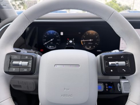 Used 2026 Hyundai Palisade Limited FWD image 30