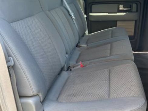 Used 2014 Ford F150 XLT w/ Equipment Group 302A Luxury AWD/4WD image 21